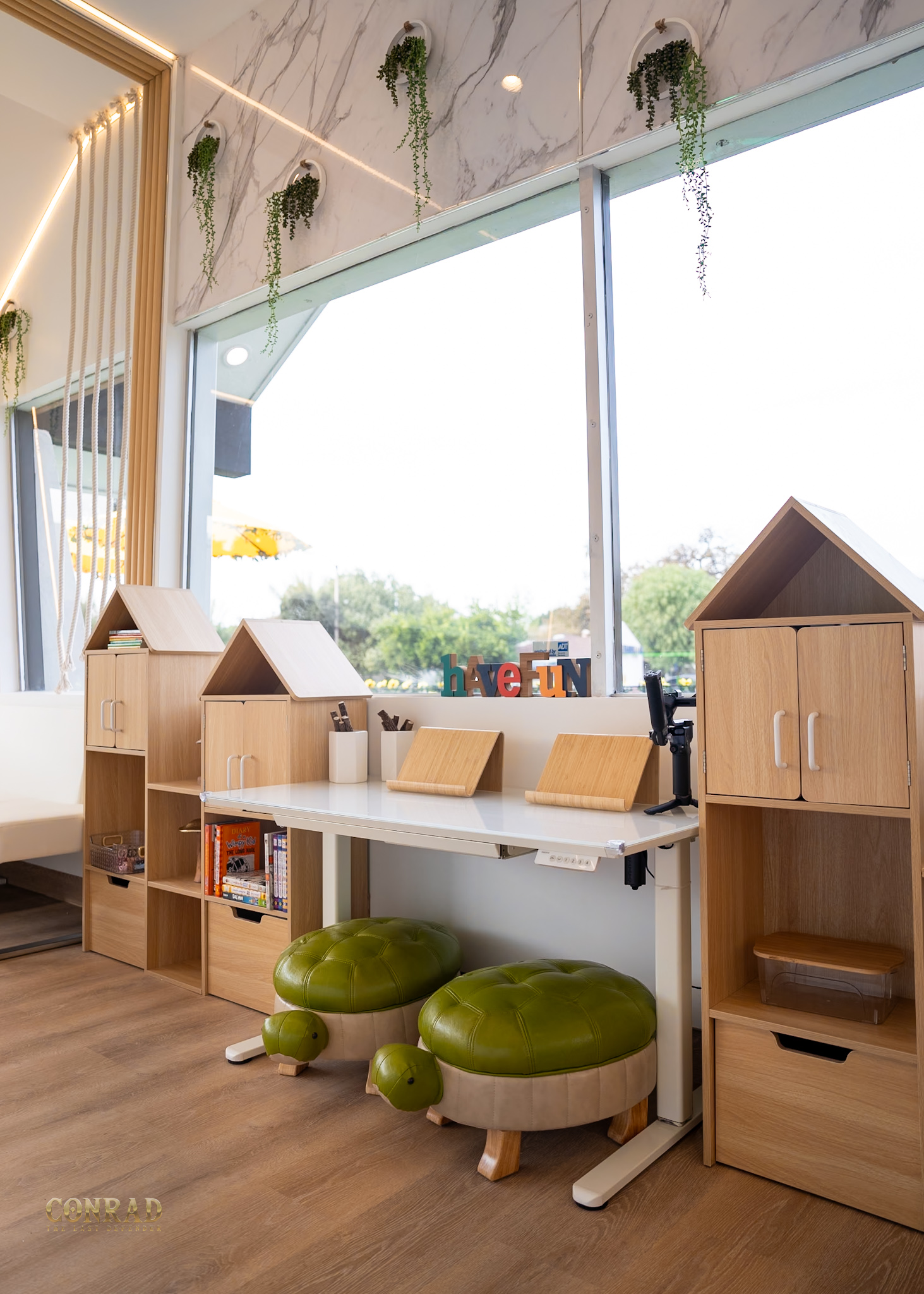 Kids play area at Smiles4Life family dental office in Thousand Oaks, CA