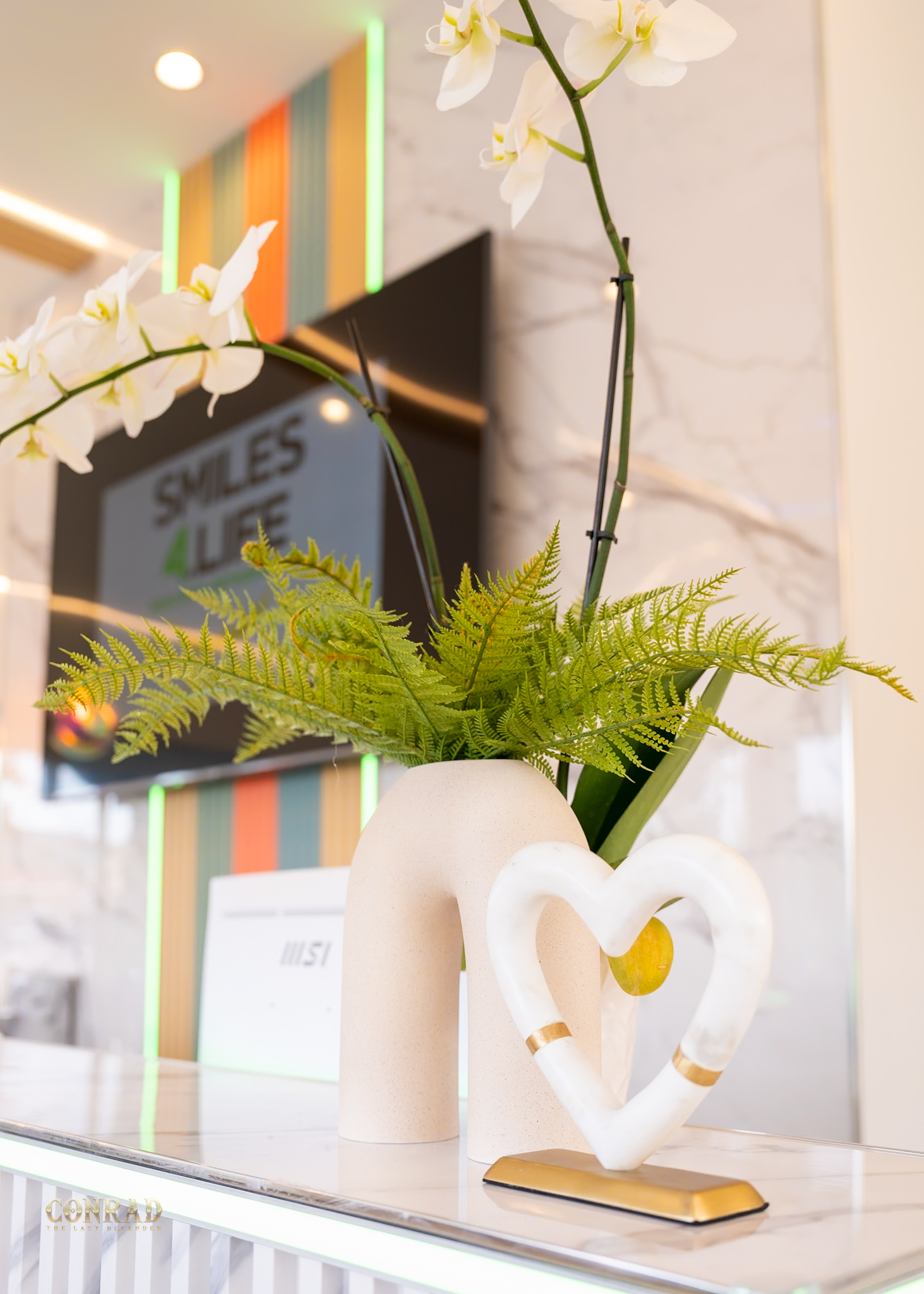 Welcoming decor detail at Smiles4Life in Thousand Oaks, CA